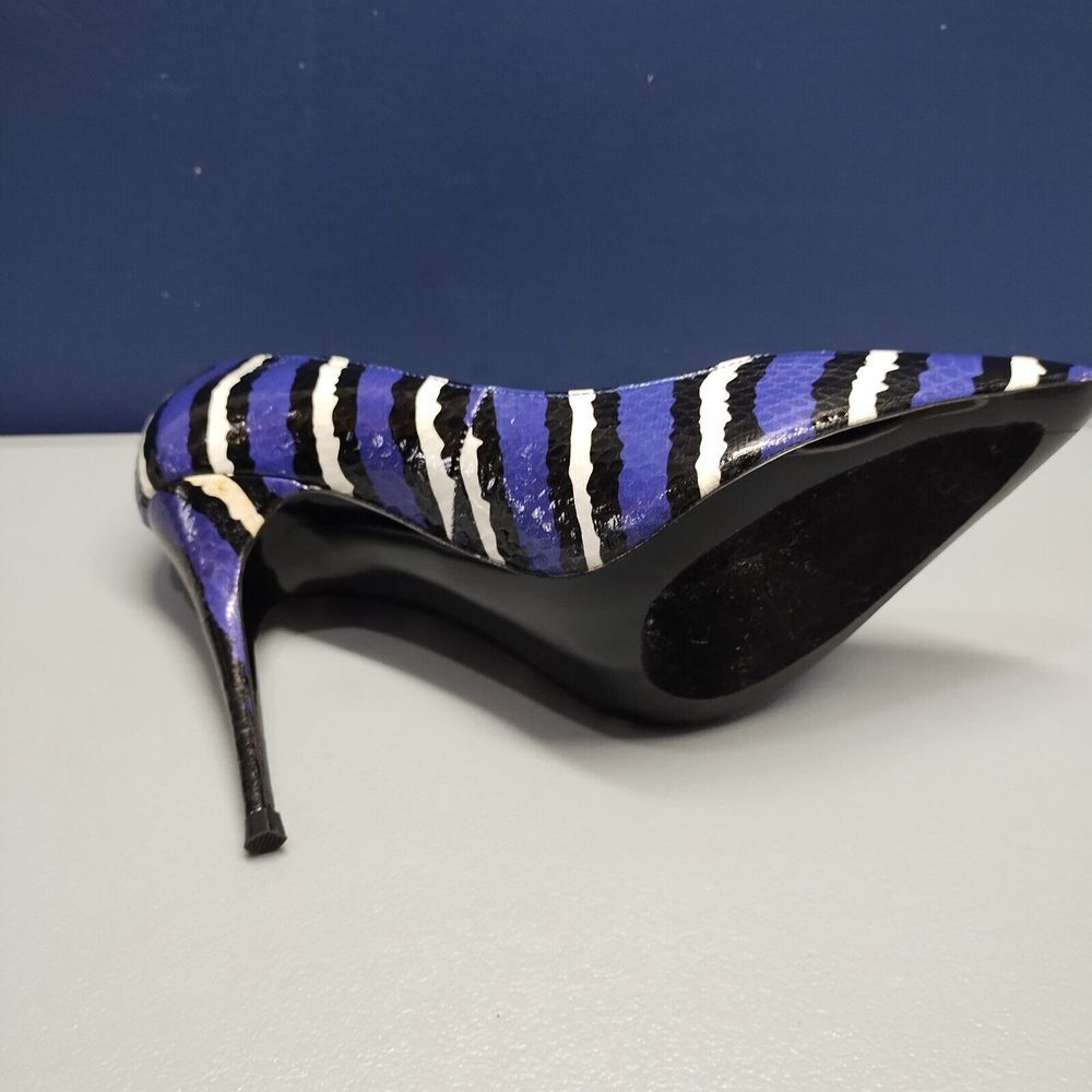 LFL Snakeskin Stiletto Pumps Heel Womens Sz 7 Purple Multi Pointed Toe Slip On - Picture 16 of 16